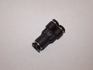 Picture of 4mm-3mm "Y" Reducer